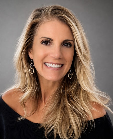 Head shot of Mardie Caldwell